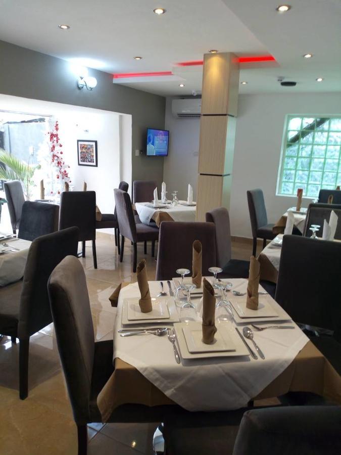 איקג'ה Blackwood Hotels מראה חיצוני תמונה
