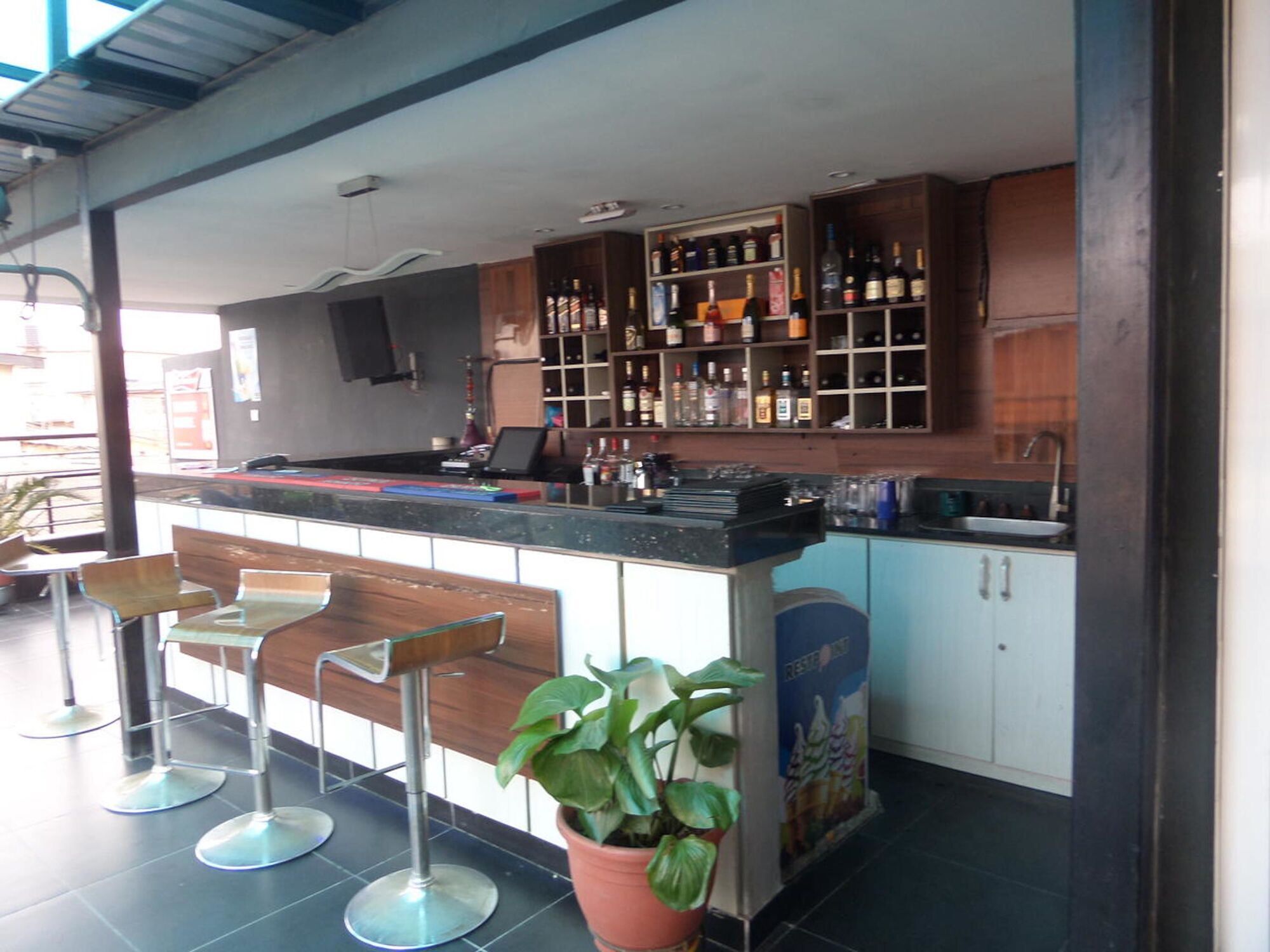 איקג'ה Blackwood Hotels מראה חיצוני תמונה